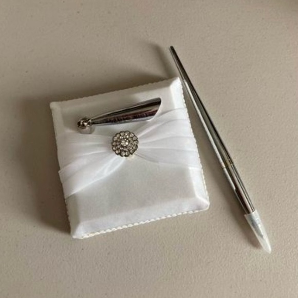 NWT Bridal Registry Pen Holder - Picture 3 of 7
